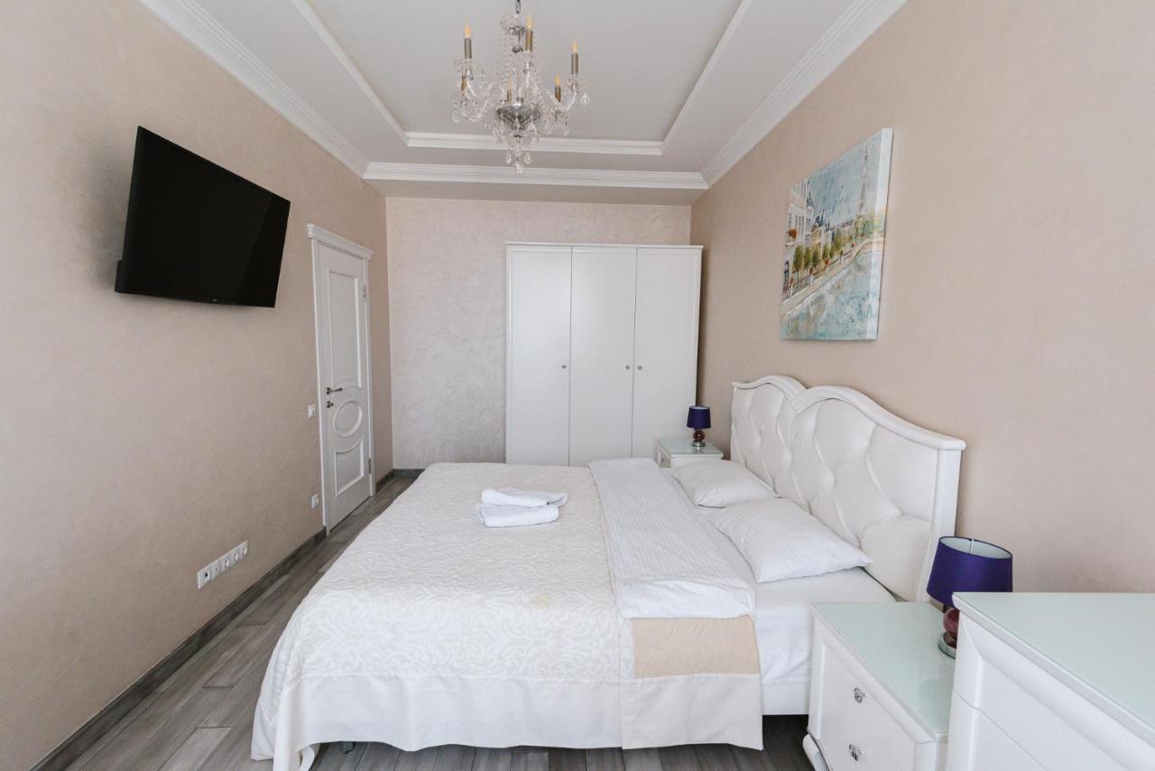Luxury For Business & Pleasure Royal 1 Lejlighed Kiev Eksteriør billede